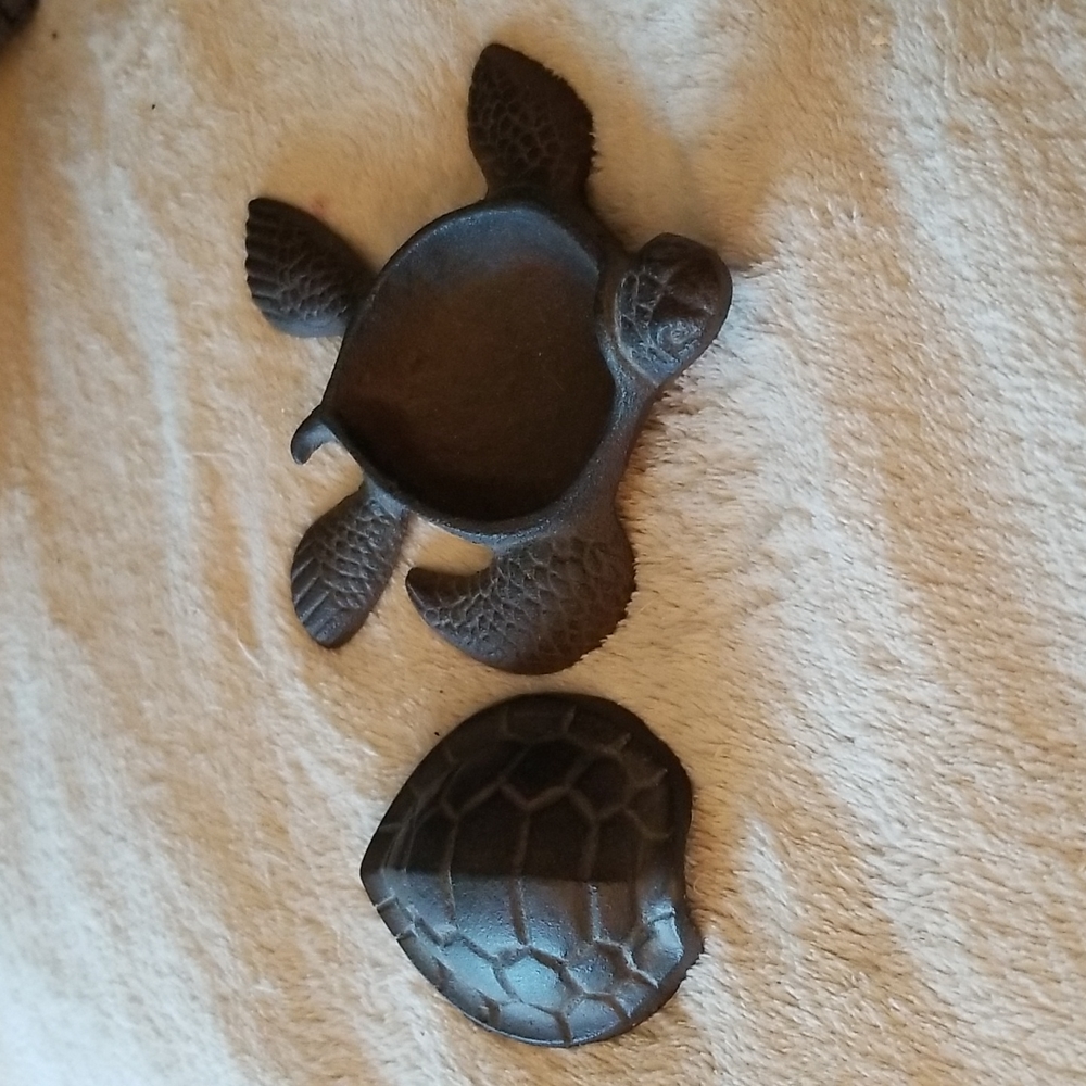 Metal Turtle Decor - Picture 4 of 6